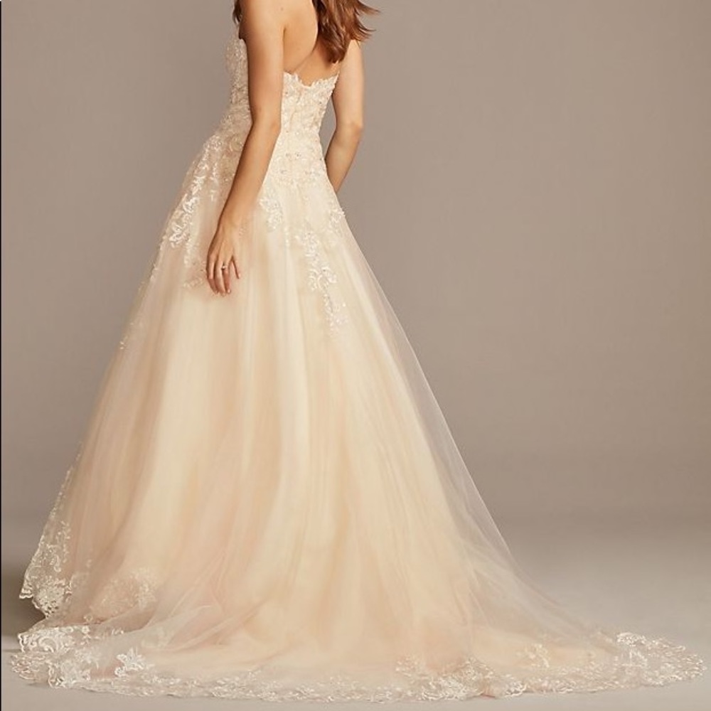 NWT David’s Bridal Jewel Blush Pink Beaded Lace Tulle Ball Gown Wedding Dress 6